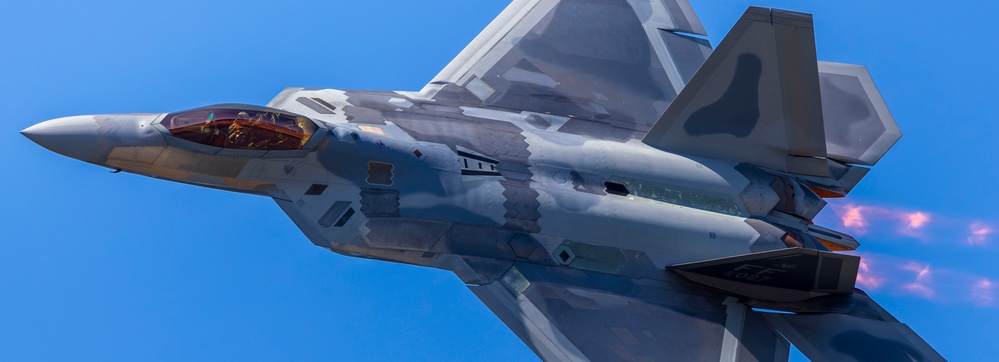 Raptors on Deck: F-22 Showcases Air Superiority at NAS Oceana