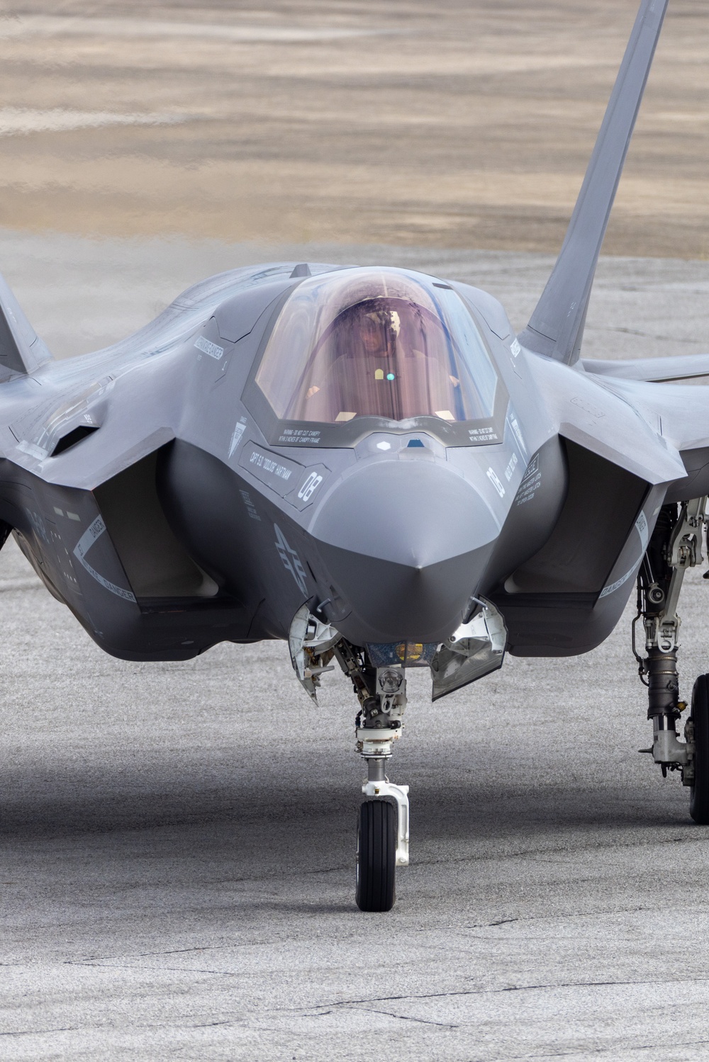 U.S. Marines with VMFA-542 Return Home from CENTCOM Deployment