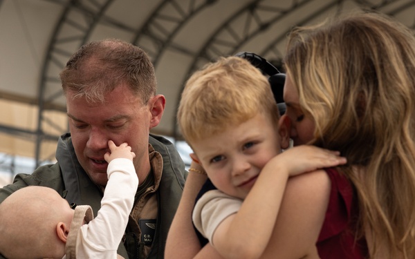 U.S. Marines with VMFA-542 Return Home from CENTCOM Deployment