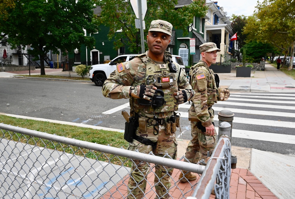 D.C. National Guard Commanding General Oversees Presence Patrol in the District