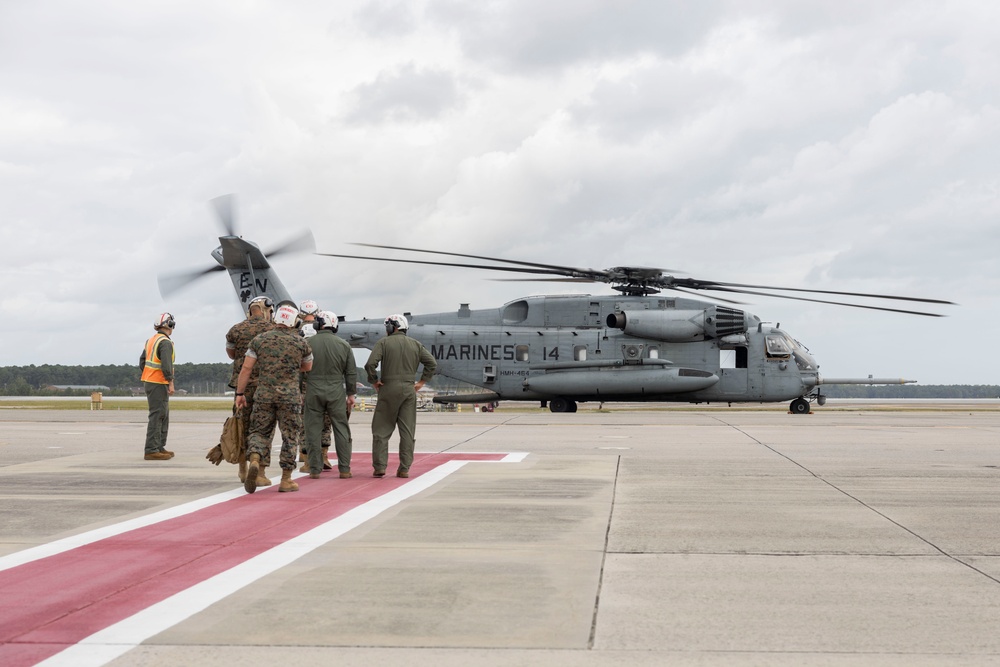 U.S. Marines with 2nd Marine Aircraft Wing execute Carolina Dragon 25 aboard SS Wright (T-AVB-3)