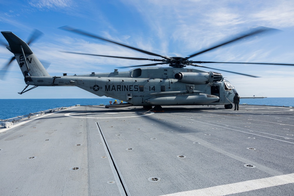 U.S. Marines with 2nd Marine Aircraft Wing execute Carolina Dragon 25 aboard SS Wright (T-AVB-3)