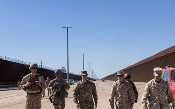 Maj. Gen. David Gardner visits JTF-SB Service members
