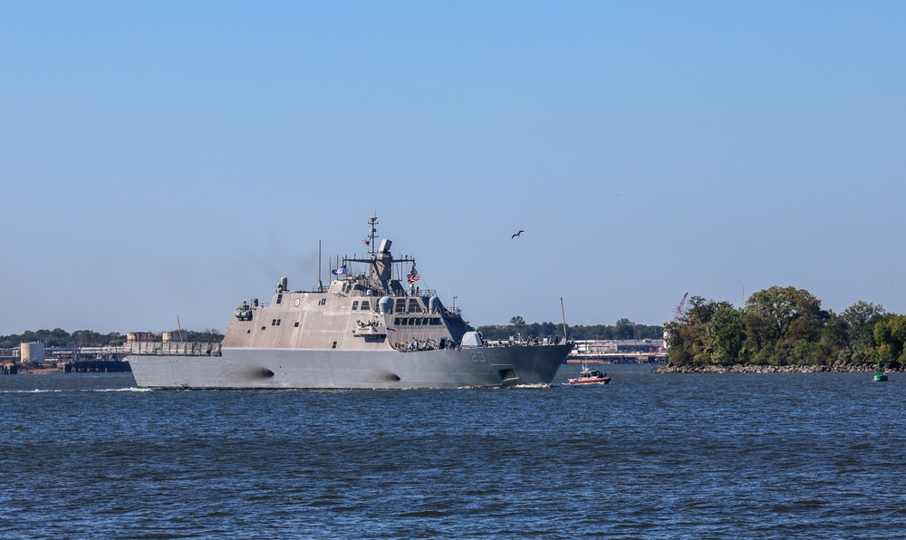 NMC 250 Parade of Ships