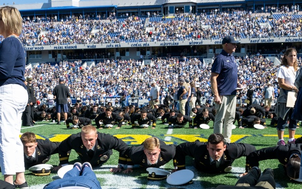 SW Hegseth Attends Navy, Air Force Football Game