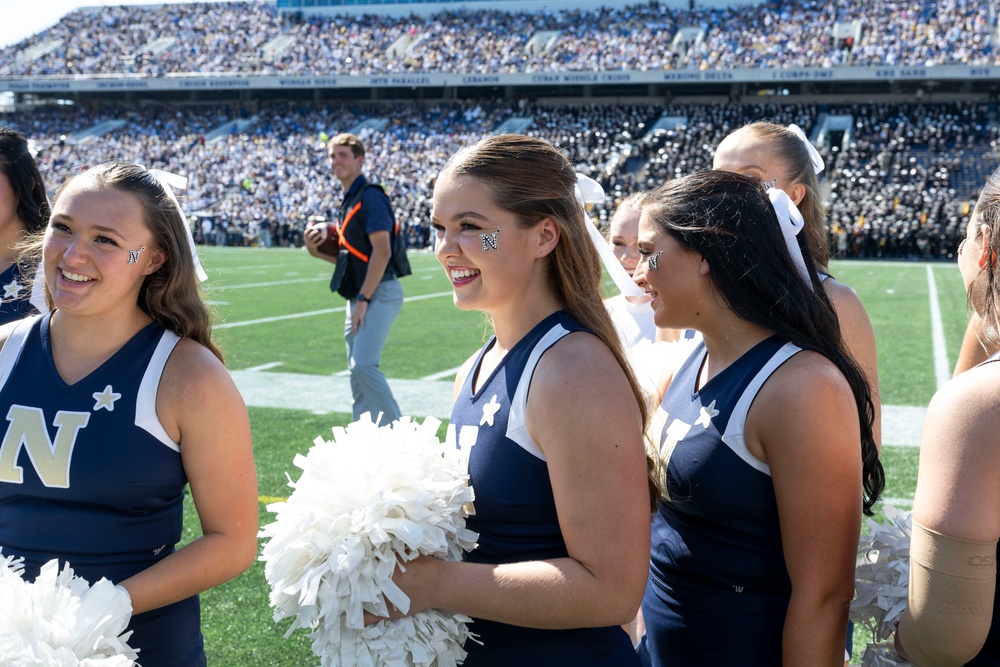 SW Hegseth Attends Navy, Air Force Football Game