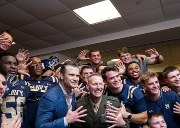 SW Hegseth Attends Navy, Air Force Football Game