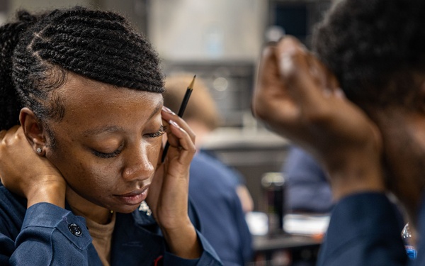 USS Iwo Jima Sailors Take The E-6 Exam