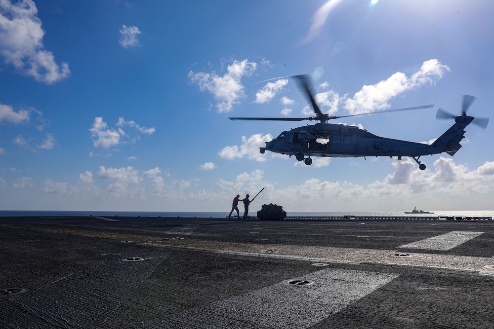 USS Iwo Jima Conducts Vertical Resupply