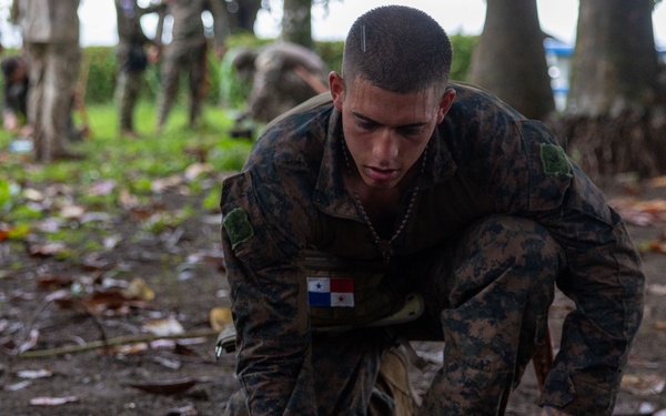 Combined Jungle Operations Course Begins