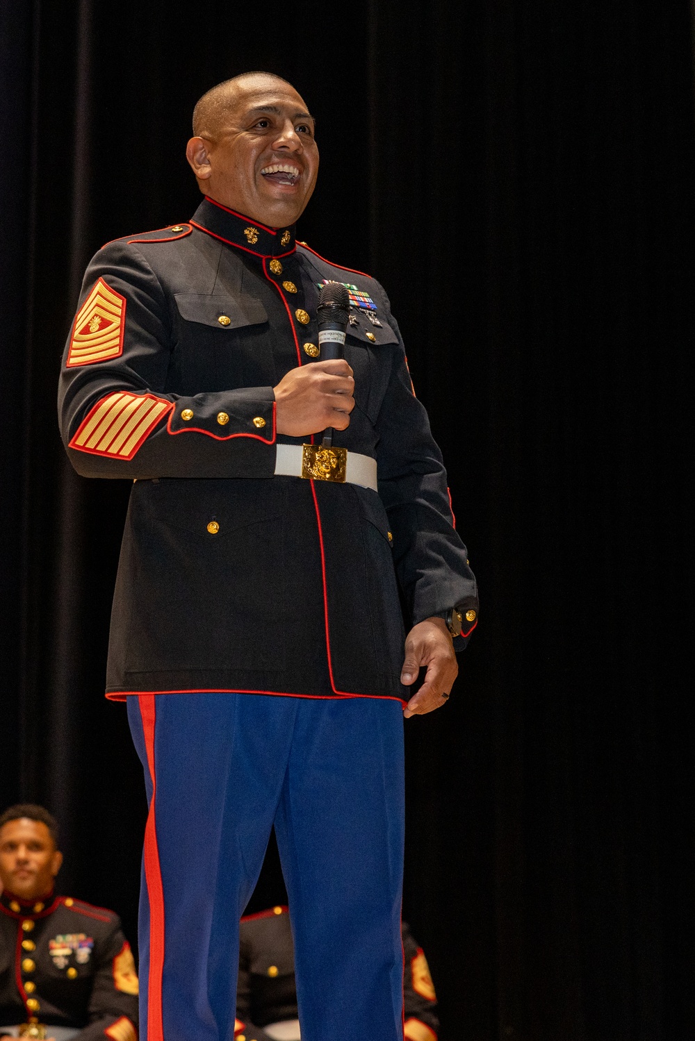 Marine Corps Recruiting and Retention School Graduation