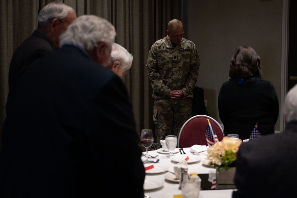 WV Soldiers Honor Veterans During USS Hopewell Reunion Banquet