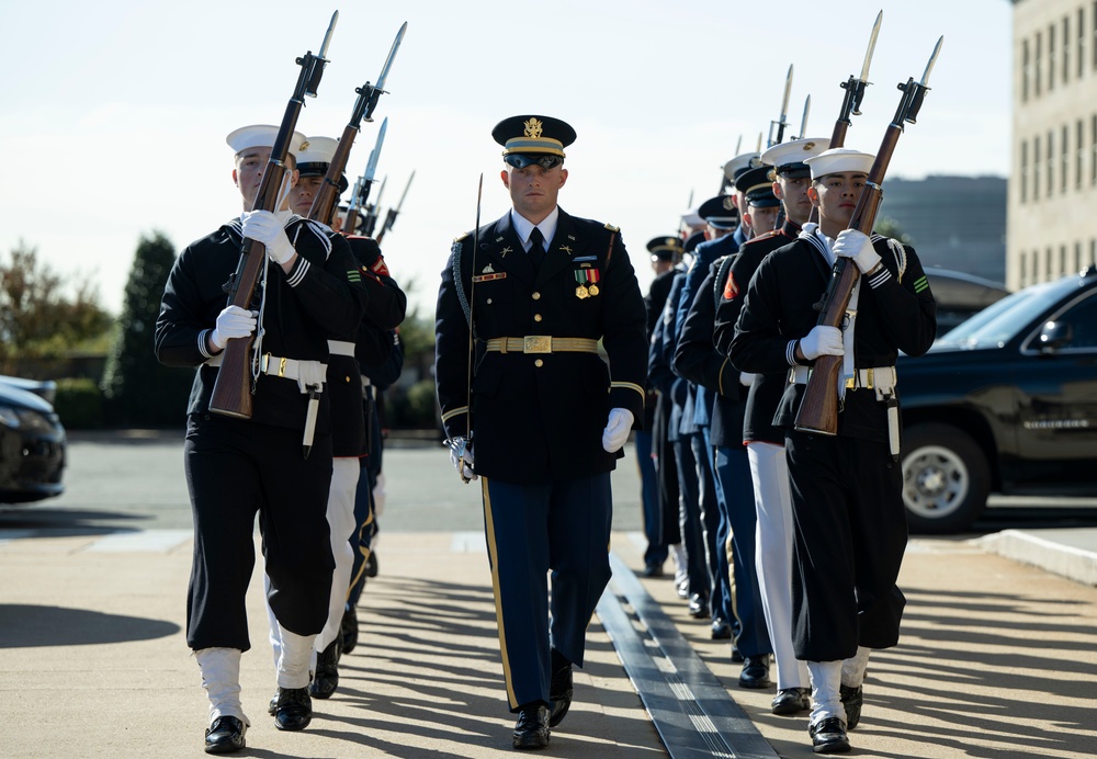 SW Hegseth Hosts Qatar MoD