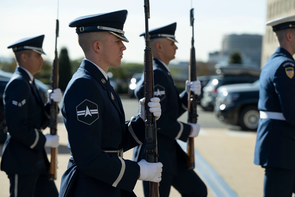 SW Hegseth Hosts Qatar MoD