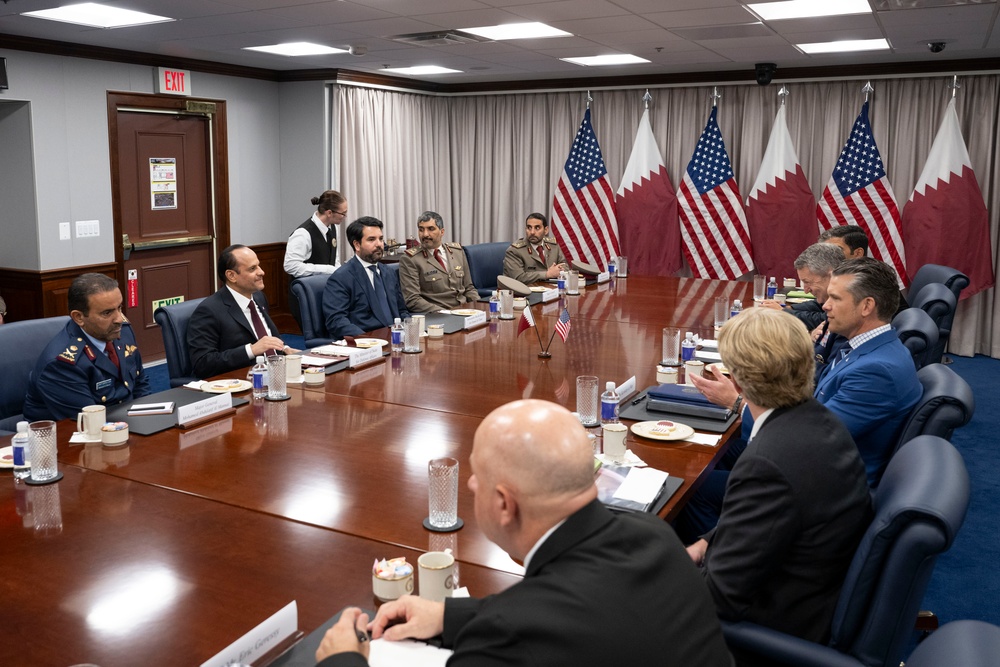 SW Hegseth Hosts Qatar MoD