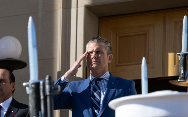 SW Hegseth Hosts Qatar MoD