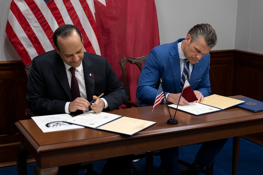 SW Hegseth Hosts Qatar MoD
