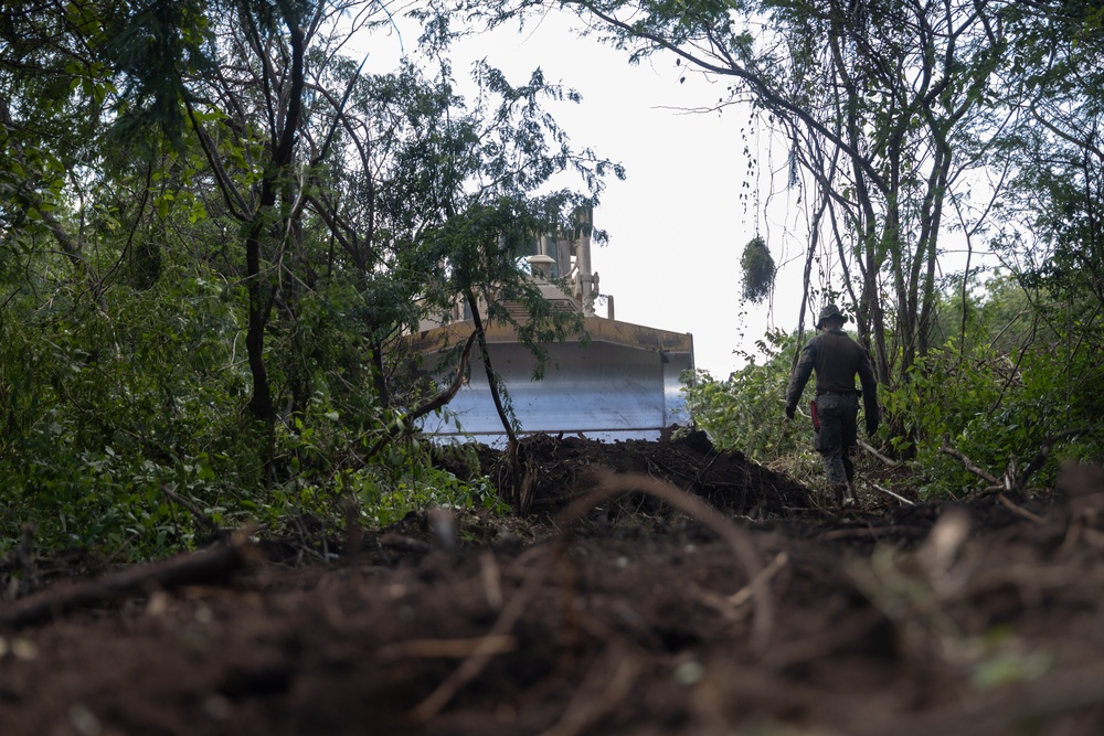 22nd MEU (SOC)| BLT 3/6 Creates Maneuver Trail on Camp Santiago, Puerto Rico