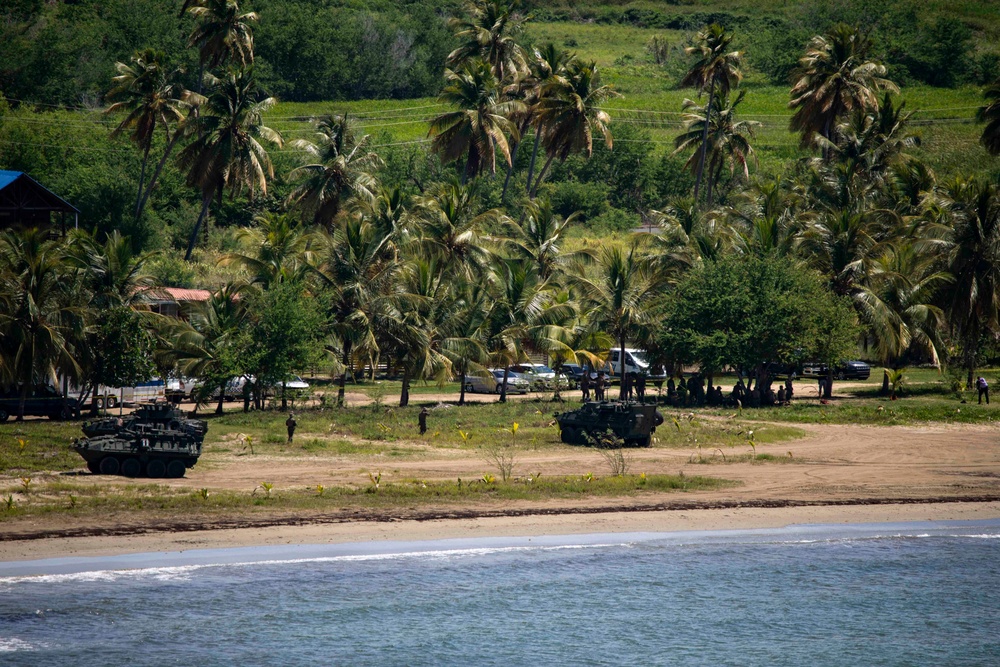 IWO ARG Conducts Amphibious Landing Operations