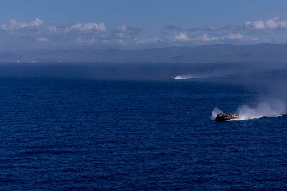 IWO ARG Conducts Amphibious Landing Operations
