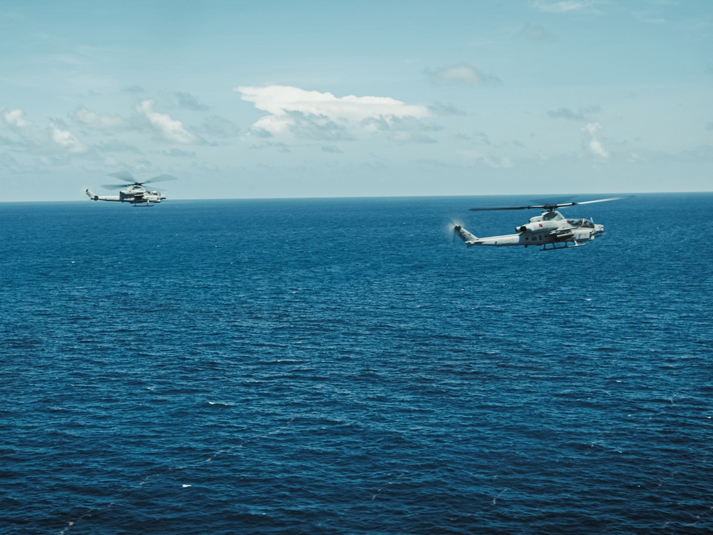 22nd MEU(SOC) | AH-1Z and UH-1Y Live Fire Exercise