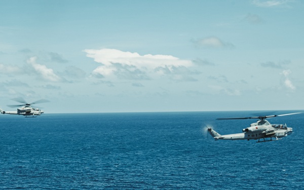 22nd MEU(SOC) | AH-1Z and UH-1Y Live Fire Exercise