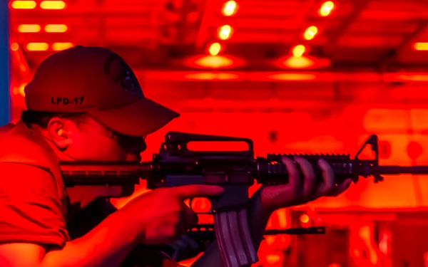 USS San Antonio (LPD 17) conduct M4 qualification shoot