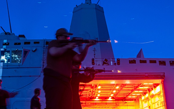 USS San Antonio (LPD 17) conduct M4 qualification shoot