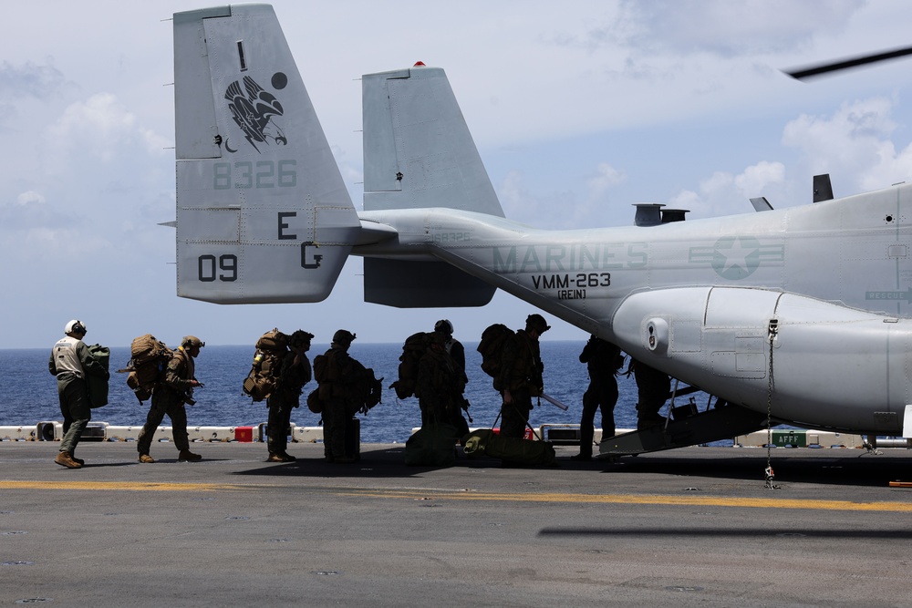 USS Iwo Jima Conducts Flight Operations