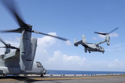 USS Iwo Jima Conducts Flight Operations [Image 5 of 12]