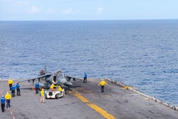 USS Iwo Jima Conducts Flight Operations [Image 8 of 12]