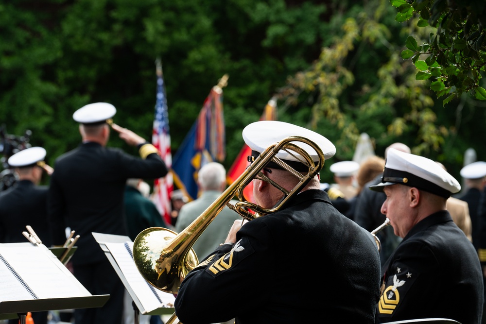 U.S. Navy Band supports Naval Supply Systems Command Wreath Ceremony