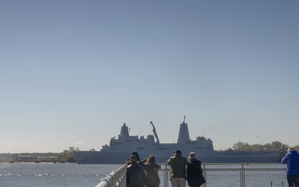 NMC 250 Philadelphia: Parade of Ships