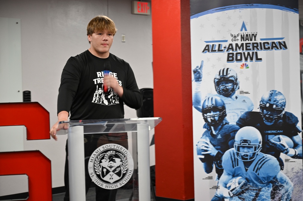 All-American Jersey Presentation: Navy Honors Ryan Miret at Miami Southridge