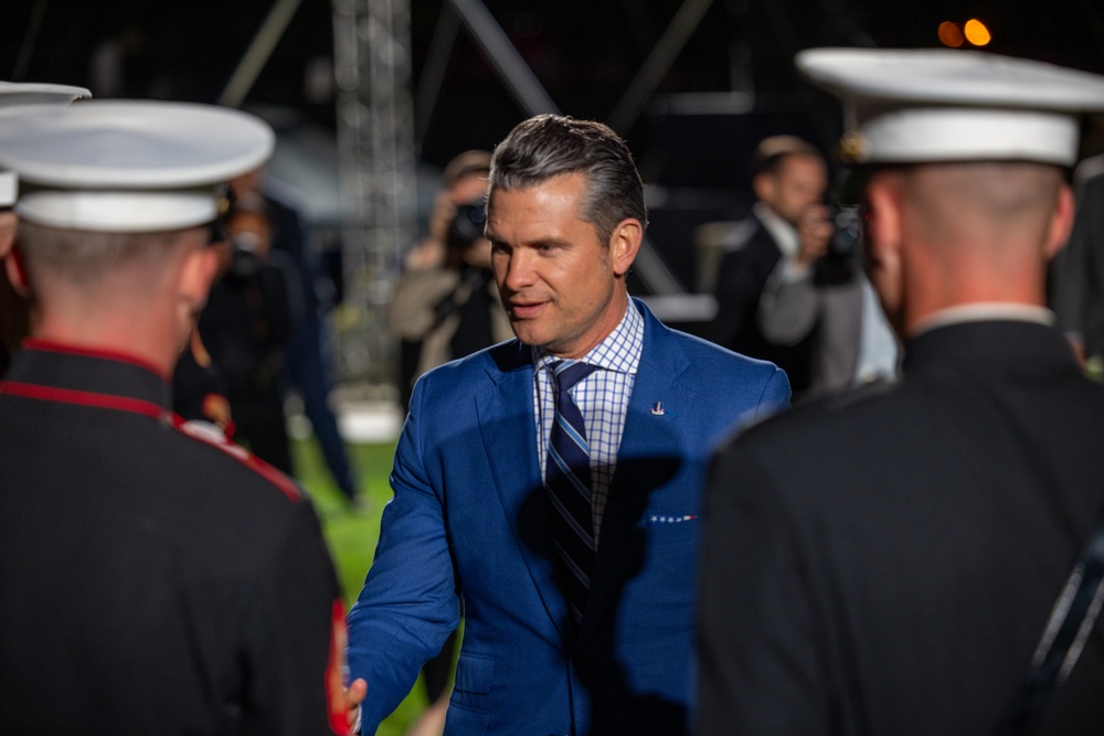 Marines Celebrate 250th Anniversary at the Marine Corps War Memorial