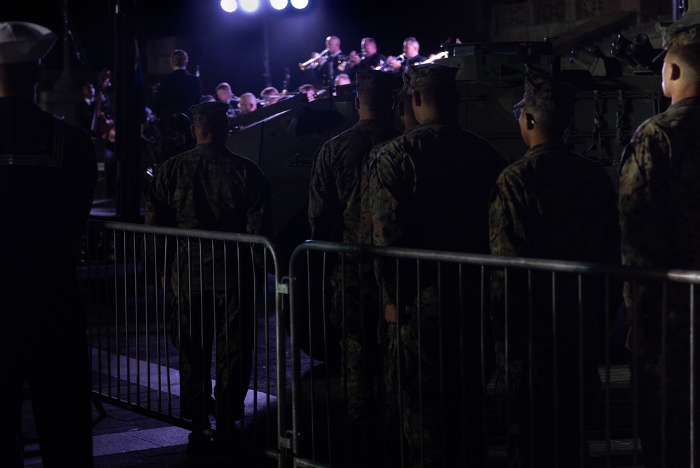 Philadelphia Art Museum hosts Navy Band Commodres for Navy 250