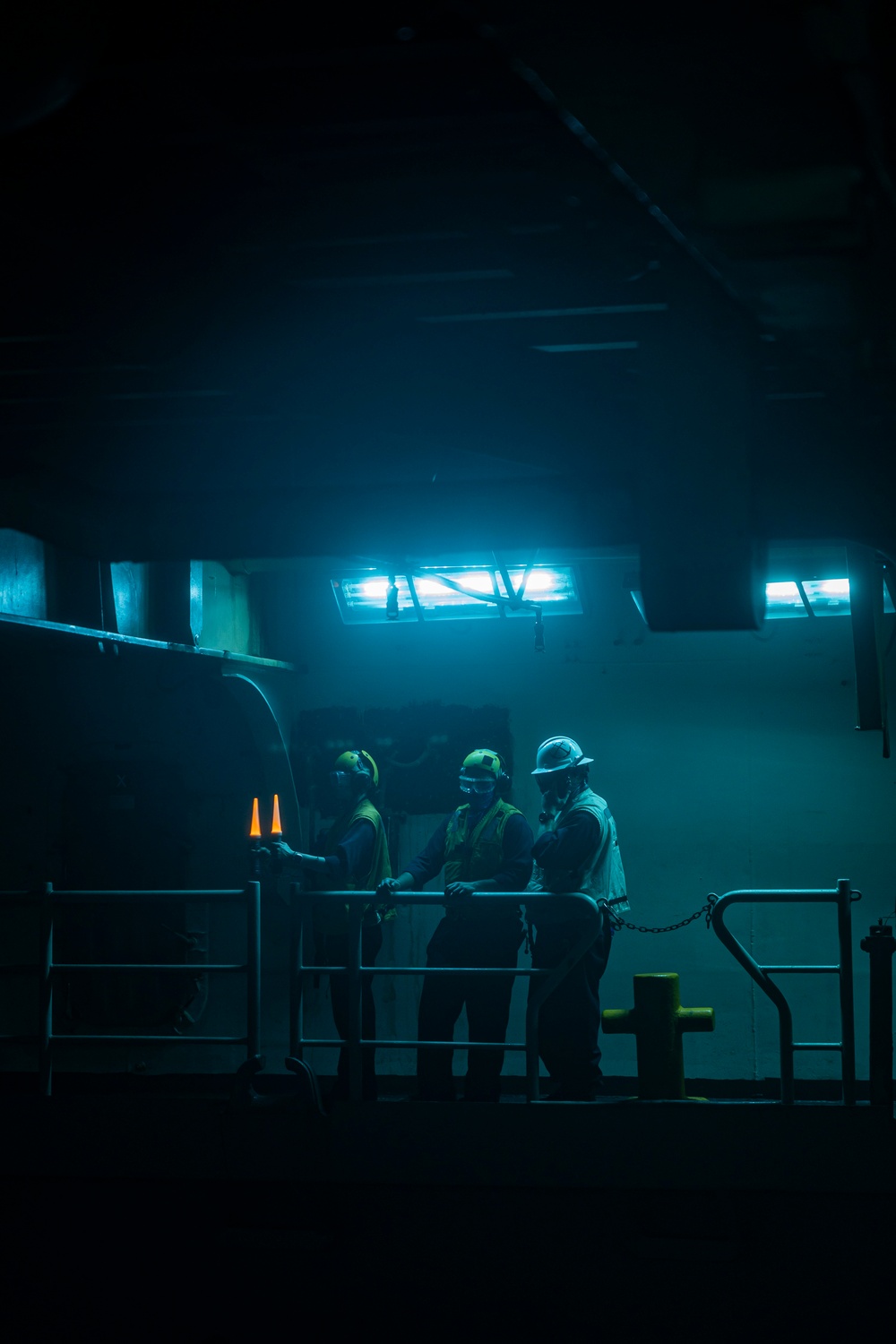 USS Iwo Jima Conducts Amphibious Operations
