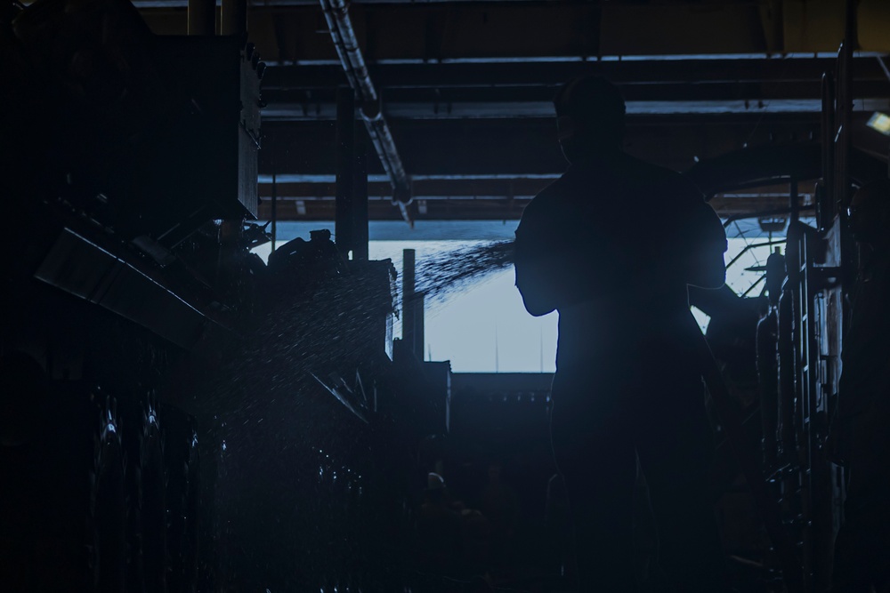 IWO Conducts amphibious operations exercise