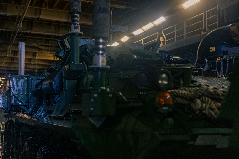 USS Iwo JIma Conducts Ampihbious Operations