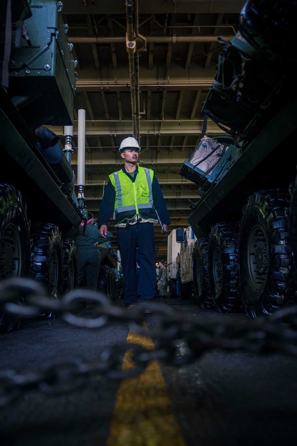 USS Iwo Jima Conducts Amphibious Operations