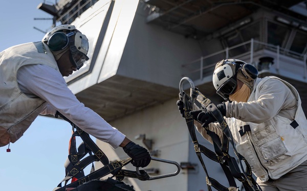 USS Gerald R. Ford (CVN 78) Conducts Replenishment-at-Sea in the Mediterranean Sea