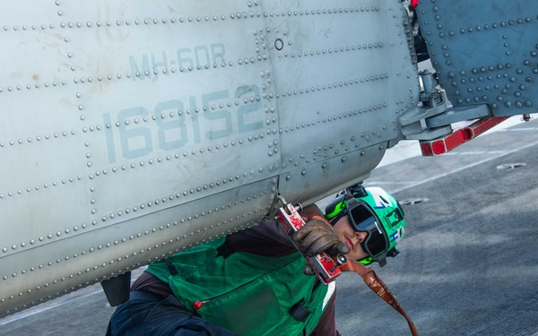 USS Gerald R. Ford (CVN 78) Conducts Helicopter Flight Operations