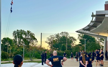 NMRTC Annapolis Sailors Run For The Navy's 250th Birthday