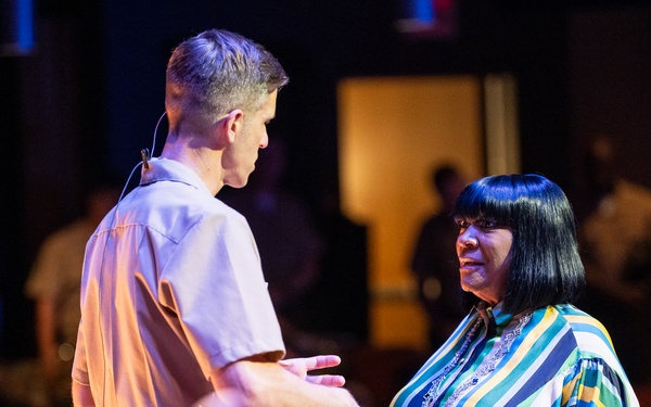 Patti LaBelle rehearses with Navy Band for Victory at Sea concert