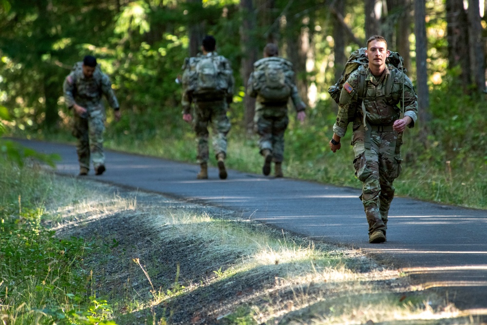 Oregon military members and ROTC students take part in the Norwegian Foot March