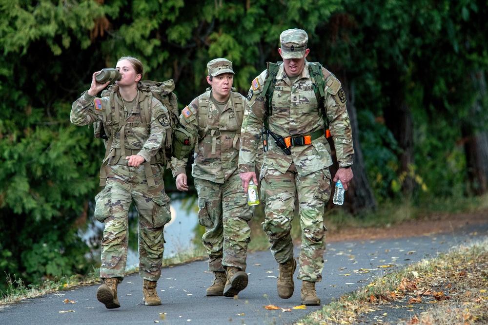 Oregon military members and ROTC students take part in the Norwegian Foot March
