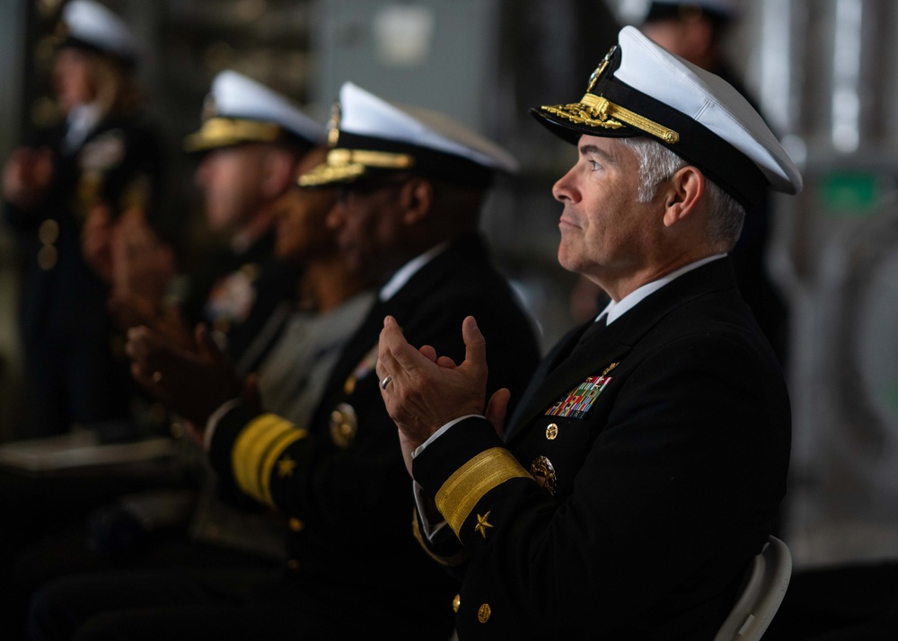 USS Cooperstown (LCS 23) hosts USS Cole (DDG 67) remembrance ceremony