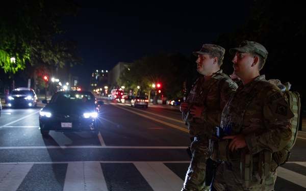 Mississippi Army National Guard Soldiers patrol Washington D.C.