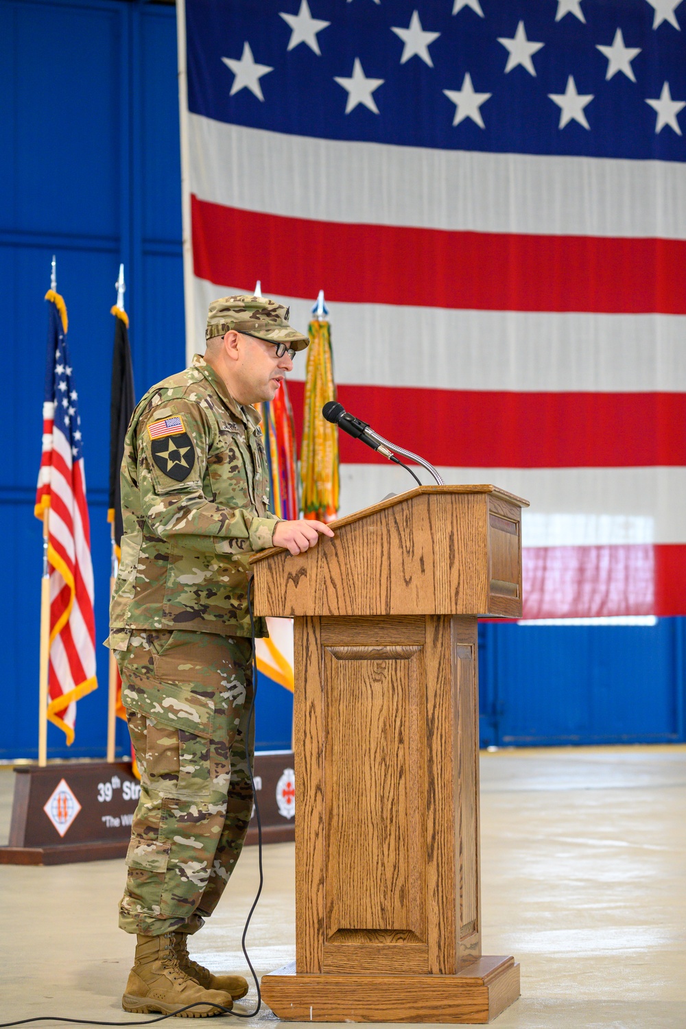 Change of Responsibility Ceremony, HHD, 39th Strat. Sig. Bn.