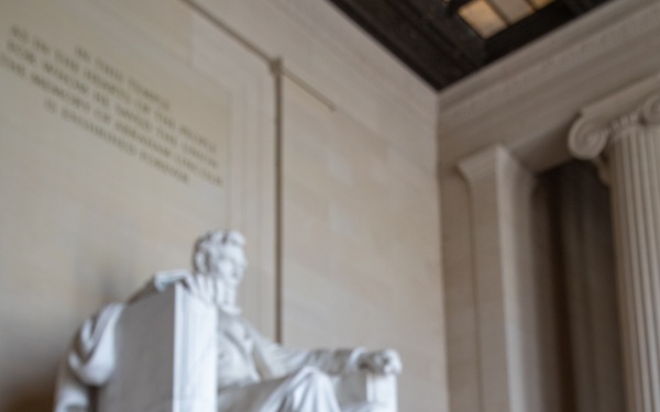 A Mississippi Army National Guard Soldier on patrol at the Lincoln Memorial